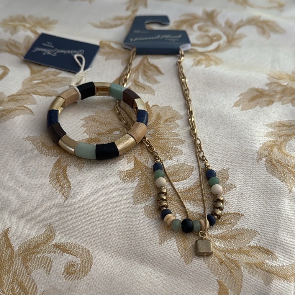 Blue and green semi precious stone bead necklace gold tone and bracelet set